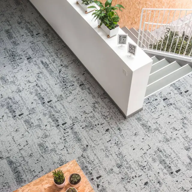 Preview of Carpet Tiles placement.