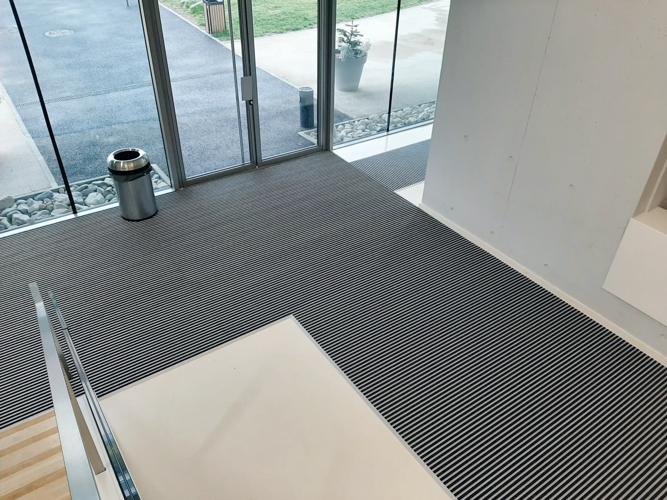 Preview of Entrance Mats placement.