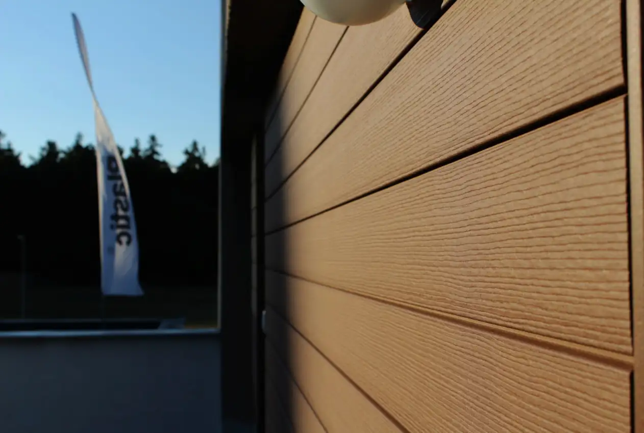 Preview of Siding placement.