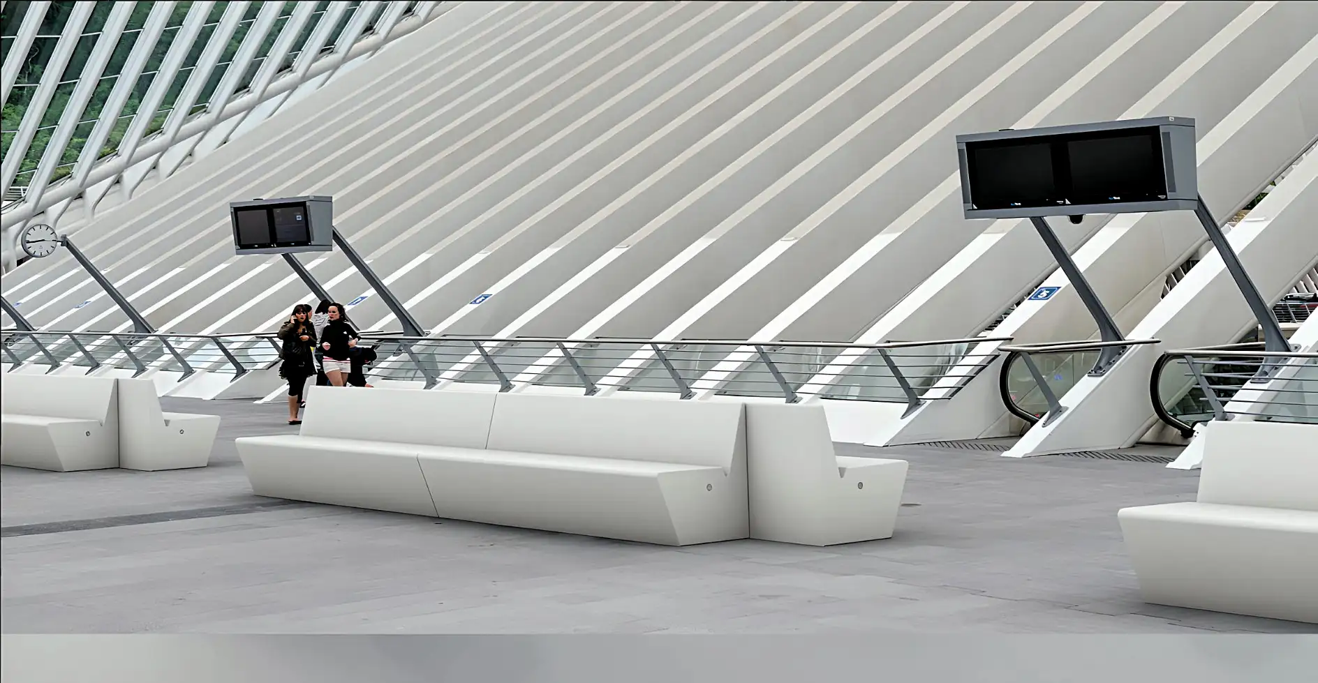 Preview of Benches placement.