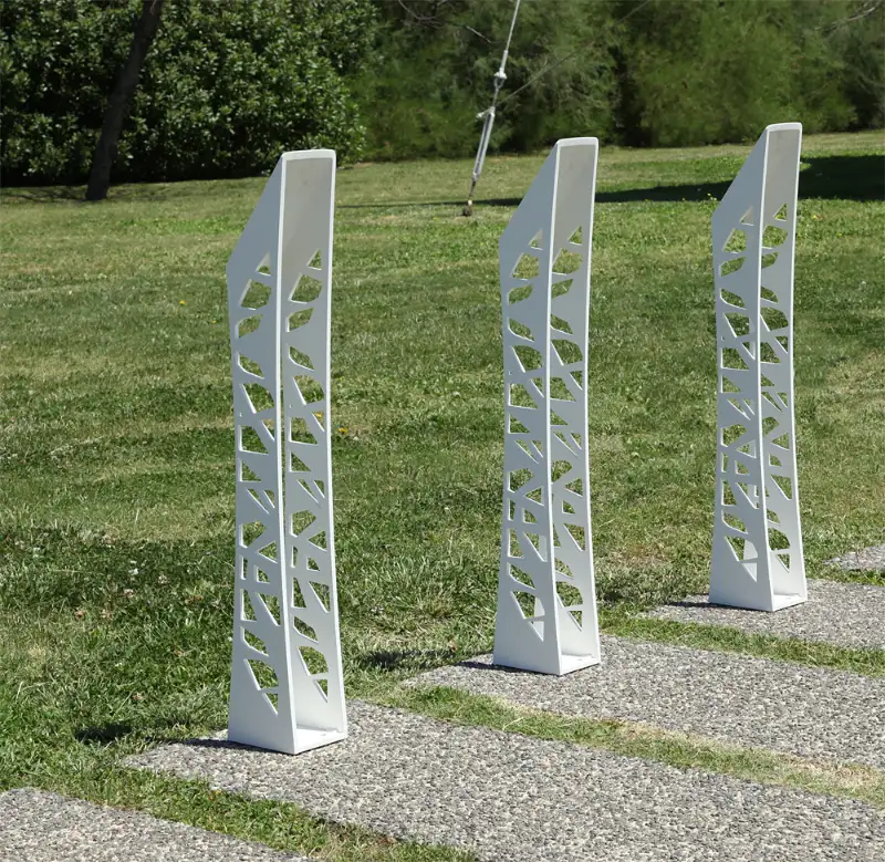 Preview of Bollards & Bike Racks placement.