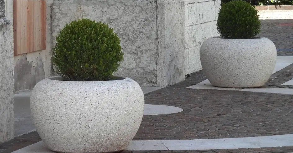 Preview of Planters placement.