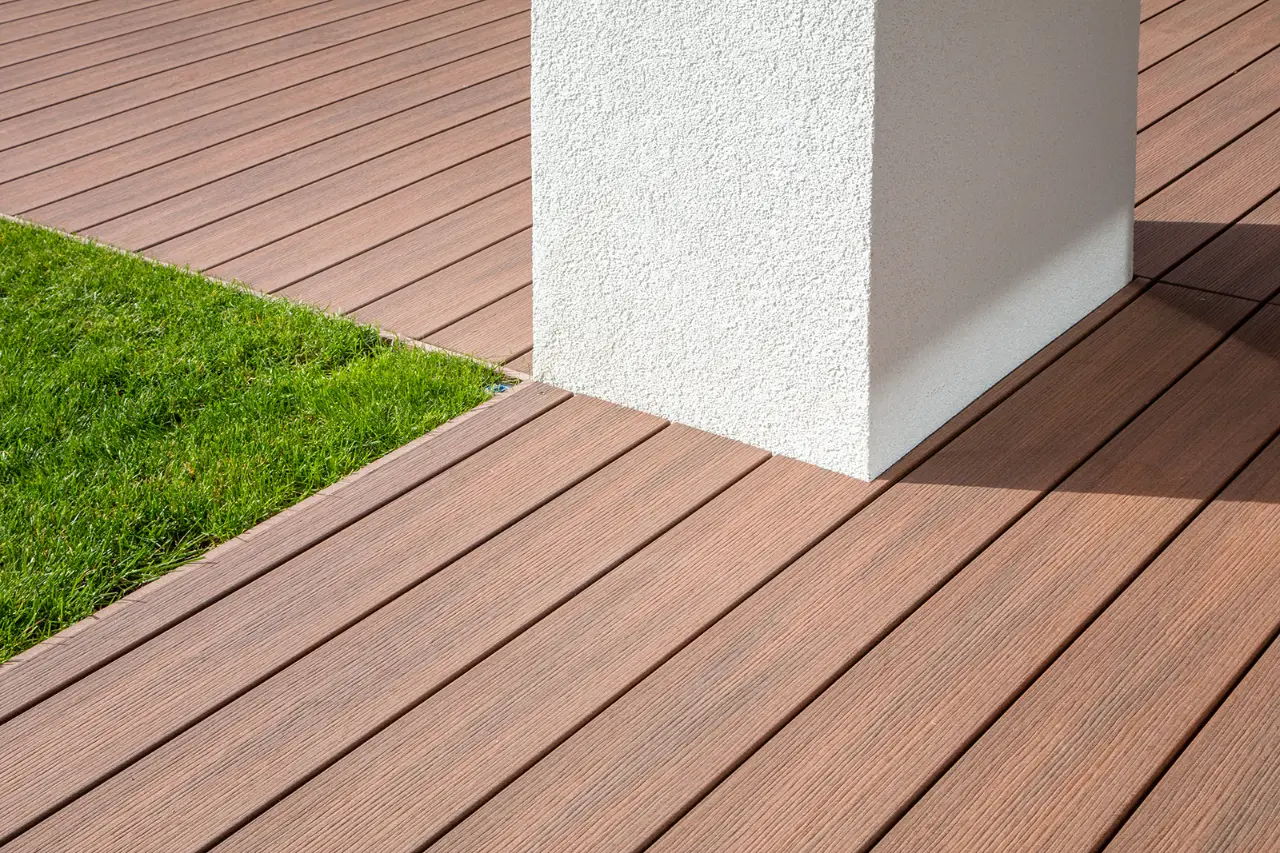 Preview of Synthetic Deck placement.
