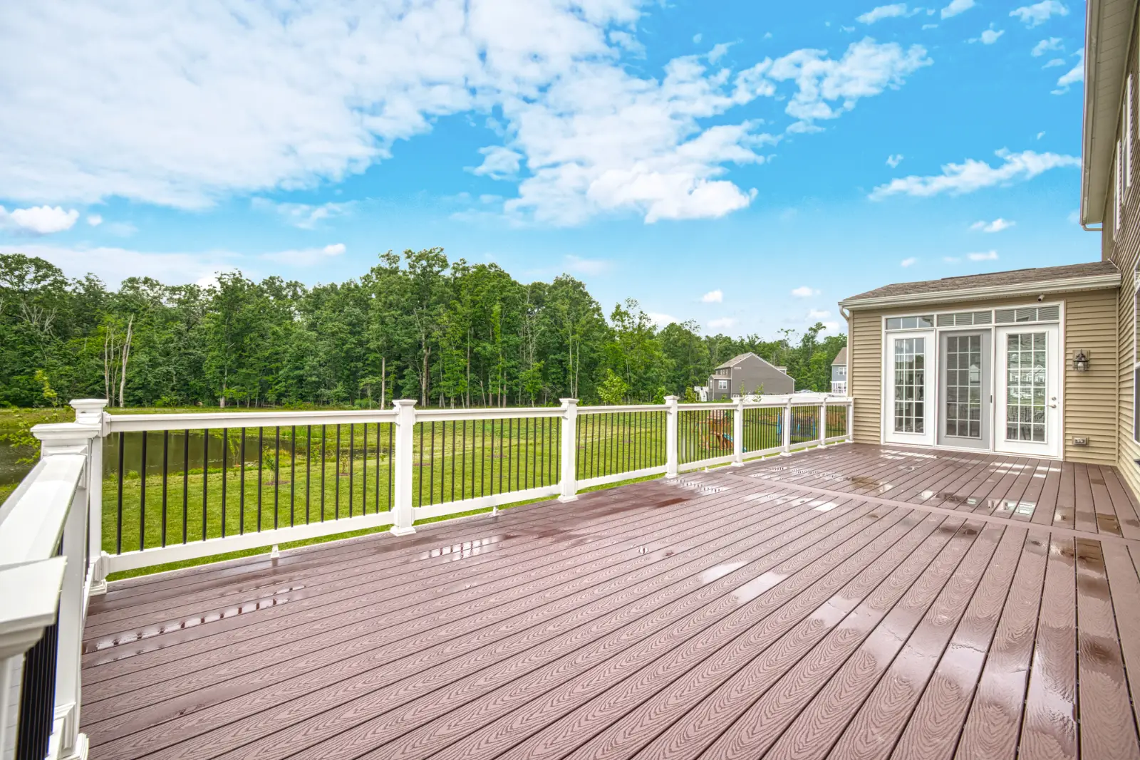 Preview of Synthetic Deck placement.